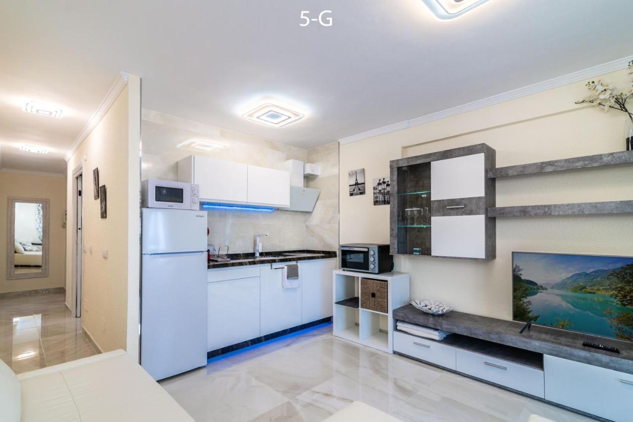 Always Happy 1 Bdr 6G And 5G Puerto Marina Views Apartman Benalmádena Kültér fotó
